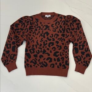525 Leopard Print Puffy Sleeve Sweater, Medium